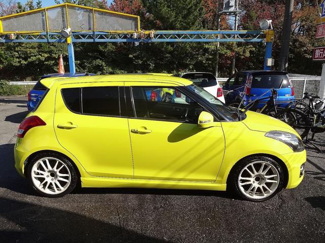 スイフトスポーツ ベースグレード　ＣＵＳＣＯ減衰力調整式車高調　ロッソモデロマフラー　ＺＥＲＯ１０００パワーチャンバー　カロッツェリアＡＶＩＣ－ＲＺ３３ナビ　スピーカー　サブウーハー　６ＭＴ（22枚目）