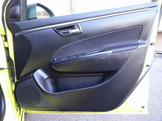 スイフトスポーツ ベースグレード　ＣＵＳＣＯ減衰力調整式車高調　ロッソモデロマフラー　ＺＥＲＯ１０００パワーチャンバー　カロッツェリアＡＶＩＣ－ＲＺ３３ナビ　スピーカー　サブウーハー　６ＭＴ（40枚目）