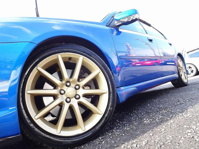 レガシィＢ４ ２．０ＧＴスペックＢ　ＷＲ－ＬＴＤ　２００４　専用色ＷＲブルー　専用装備特装車両　ＳＴＩサスペンション　タワーバー　Ｐａｎａｓｏｎｉｃ製ＨＤＤナビ　フルセグＴＶ　ＥＴＣ　ＥＩ２０ターボ　５ＭＴ（9枚目）