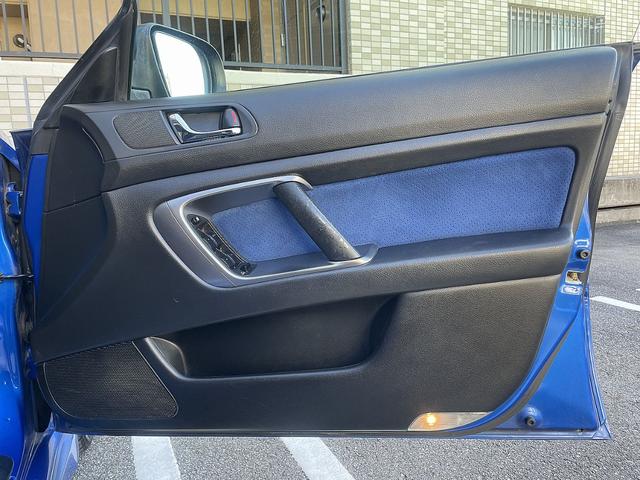 レガシィＢ４ ２．０ＧＴスペックＢ　ＷＲ－ＬＴＤ　２００４　専用色ＷＲブルー　専用装備特装車両　ＳＴＩサスペンション　タワーバー　Ｐａｎａｓｏｎｉｃ製ＨＤＤナビ　フルセグＴＶ　ＥＴＣ　ＥＩ２０ターボ　５ＭＴ（36枚目）