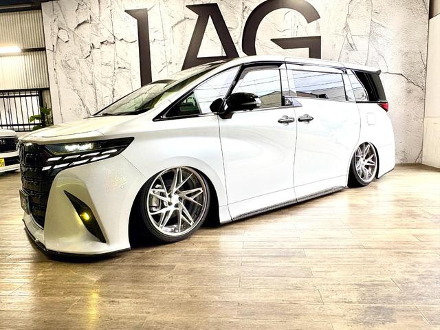 アルファード 　ＡＣＣエアサスＯＧ公認　ＬＡＧカーボンエアロ　ＬＡＧ可変式マフラー　ＬＡＧアームＦ４度Ｒ５度　カーボンラッピング　鍛造２１インチ　セキュリティー　トヨタエンスタ　ムーンルーフ　デジタルインナーミラー（19枚目）