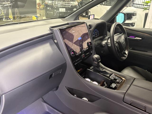 アルファード 　ＡＣＣエアサスＯＧ公認　ＬＡＧカーボンエアロ　ＬＡＧ可変式マフラー　ＬＡＧアームＦ４度Ｒ５度　カーボンラッピング　鍛造２１インチ　セキュリティー　トヨタエンスタ　ムーンルーフ　デジタルインナーミラー（23枚目）