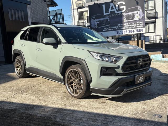 ＡＣＣエアサス公認　フォルテエアロ　オーバーフェンダー　４本出しチタンマフラー　ＷＯＲＫＣＶＸ２０インチ　ディスプレイオーディオ　シートヒーター　シートクーラー　パワーバックドア