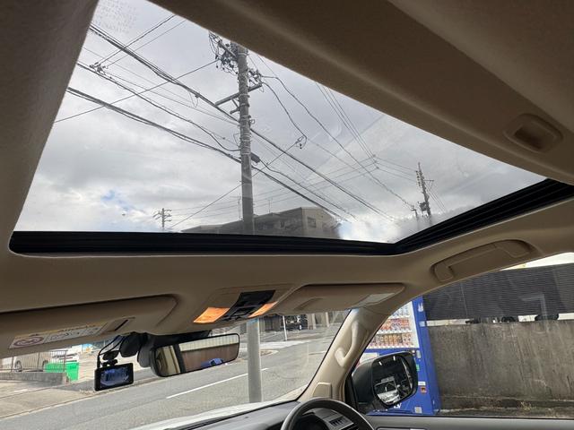 ランドクルーザープラド TX Lパッケージ マットブラックエディション JBLナビゲーションシステム サンルーフ 全方位モニター ブラインドスポットモニター ベージュ革 デルタフォース17インチ JAOSリフトアップバネ ETC カメラ(18枚目)