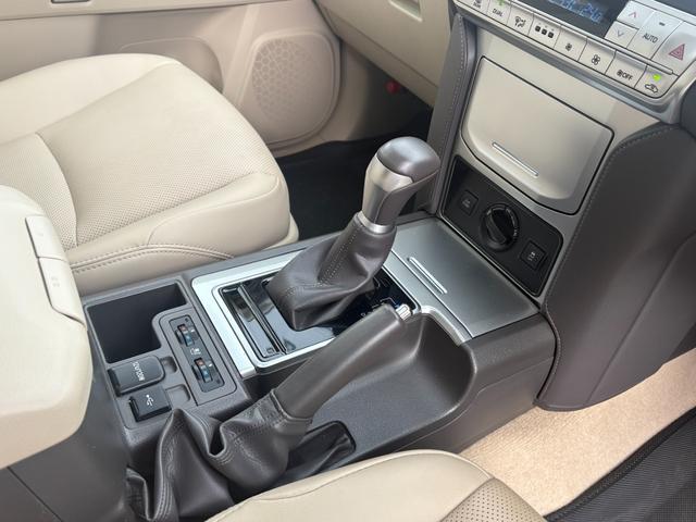 ランドクルーザープラド TX Lパッケージ マットブラックエディション JBLナビゲーションシステム サンルーフ 全方位モニター ブラインドスポットモニター ベージュ革 デルタフォース17インチ JAOSリフトアップバネ ETC カメラ(20枚目)