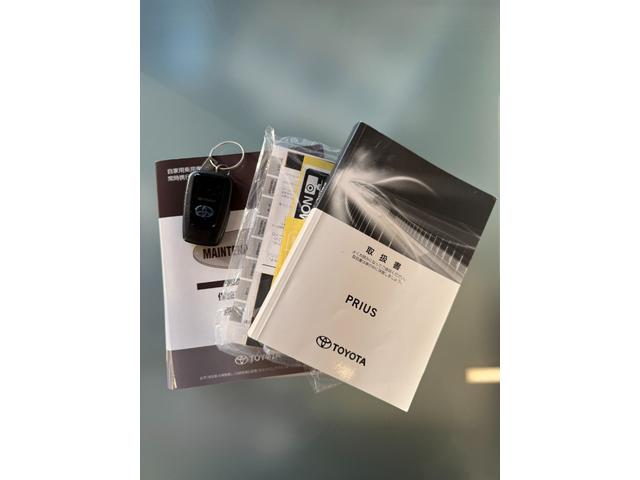 プリウス S 後期 LED付新品モデリスタ仕様フルエアロ キャンディブラックカスタムライト&テール ブラックCエンブレム 新品アルミ&新品タイヤ(変更可) ブラックレザーC プッシュEGスタート スマートKEY(24枚目)