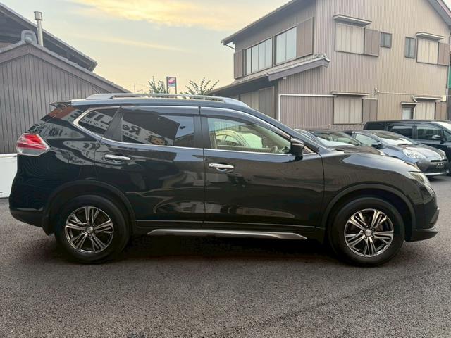 エクストレイル ２０Ｘ　ブラックエクストリーマーＸ　禁煙車　純正８型ナビ　後席モニター　ルーフレール　４ＷＤ　フルセグＴＶ　Ｂｌｕｅｔｏｏｔｈ再生　前席シートヒーター　スマートキー　プッシュスタート　ＬＥＤヘッドライト　フォグ　オートエアコン　ＥＴＣ（20枚目）