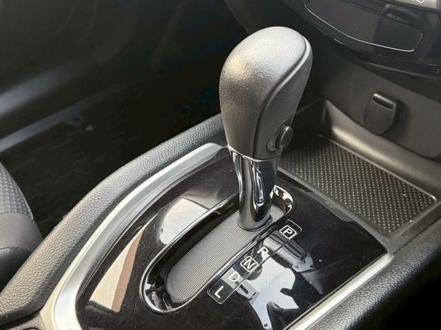 エクストレイル ２０Ｘ　ブラックエクストリーマーＸ　禁煙車　純正８型ナビ　後席モニター　ルーフレール　４ＷＤ　フルセグＴＶ　Ｂｌｕｅｔｏｏｔｈ再生　前席シートヒーター　スマートキー　プッシュスタート　ＬＥＤヘッドライト　フォグ　オートエアコン　ＥＴＣ（38枚目）