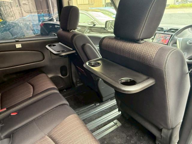 セレナ ハイウェイスターＳ－ＨＶアドバンスドセーフティパック　禁煙車　純正８型ナビ　両側電動スライドドア　リアオートエアコン　アラウンドビューモニター　ＬＥＤヘッドライト　Ｂｌｕｅｔｏｏｔｈ再生　フルセグＴＶ　衝突軽減システム　ＥＴＣ　クリアランスソナー（46枚目）