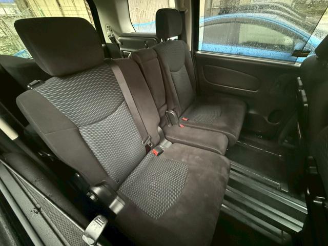 セレナ ２０Ｘ　Ｓ－ハイブリッドアドバンスドセーフティパック　禁煙車　後席モニター　純正８型ナビ　両側電動スライドドア　アラウンドビューモニター　衝突軽減システム　リアオートエアコン　ＥＴＣ　フルセグＴＶ　Ｂｌｕｅｔｏｏｔｈ再生　クリアランスソナー（11枚目）