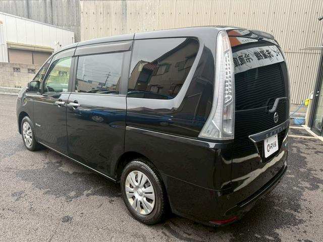 セレナ ２０Ｘ　Ｓ－ハイブリッドアドバンスドセーフティパック　禁煙車　後席モニター　純正８型ナビ　両側電動スライドドア　アラウンドビューモニター　衝突軽減システム　リアオートエアコン　ＥＴＣ　フルセグＴＶ　Ｂｌｕｅｔｏｏｔｈ再生　クリアランスソナー（25枚目）