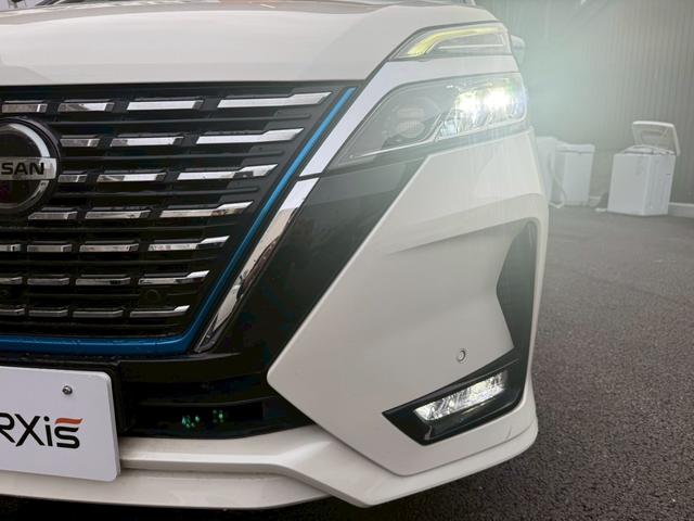 セレナ e-パワー ハイウェイスターV 後期型 禁煙車 純正10型ナビ 両側電動スライドドア リアオートエアコン ドライブレコーダー ETC プロパイロット アラウンドビューモニター フルセグ Bluetooth CD/DVD LEDヘッド(9枚目)