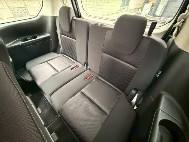 セレナ ハイウェイスター Vセレクション 禁煙車 後席モニター 両側電動スライドドア 純正SDナビ リアオートエアコン アラウンドビューモニター ETC フルセグTV Bluetooth バックモニター LEDヘッドライト TVキャンセラー(18枚目)