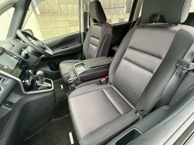 セレナ ハイウェイスター Vセレクション 禁煙車 後席モニター 両側電動スライドドア 純正SDナビ リアオートエアコン アラウンドビューモニター ETC フルセグTV Bluetooth バックモニター LEDヘッドライト TVキャンセラー(20枚目)