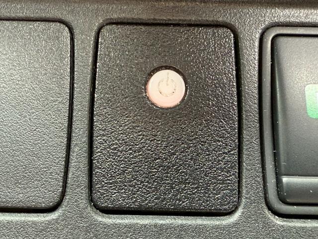 セレナ ハイウェイスター Vセレクション 禁煙車 後席モニター 両側電動スライドドア 純正SDナビ リアオートエアコン アラウンドビューモニター ETC フルセグTV Bluetooth バックモニター LEDヘッドライト TVキャンセラー(39枚目)