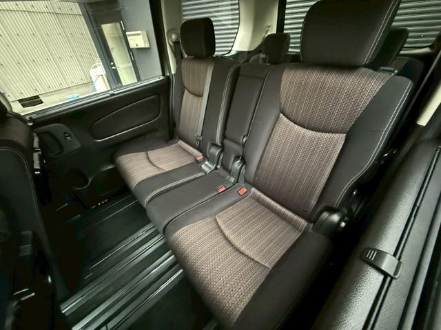 セレナ ハイウェイスター S-ハイブリッド 禁煙車 後席モニター 純正8型ナビ 両側電動スライドドア リアオートエアコン LEDヘッドライト フルセグTV Bluetooth再生 クルーズコントロール ETC 衝突軽減システム スマートキー(19枚目)