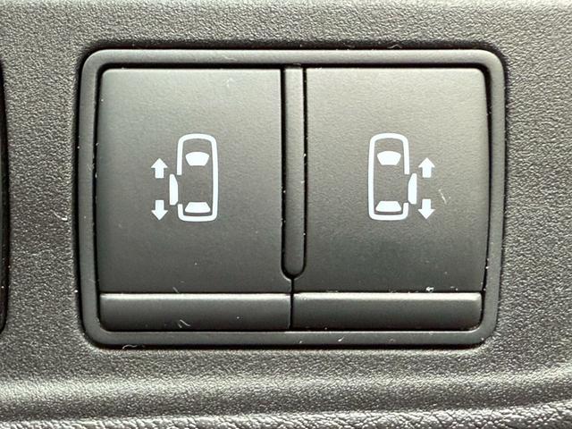 セレナ ハイウェイスター VセレクションII 禁煙車 純正9型ナビ 両側電動スライドドア LEDヘッドライト アラウンドビューモニター プロパイロット ETC 衝突軽減システム セーフティパックB クリアランスソナー スマートキー(3枚目)