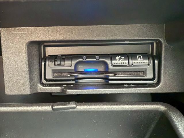 セレナ ハイウェイスター VセレクションII 禁煙車 純正9型ナビ 両側電動スライドドア LEDヘッドライト アラウンドビューモニター プロパイロット ETC 衝突軽減システム セーフティパックB クリアランスソナー スマートキー(11枚目)