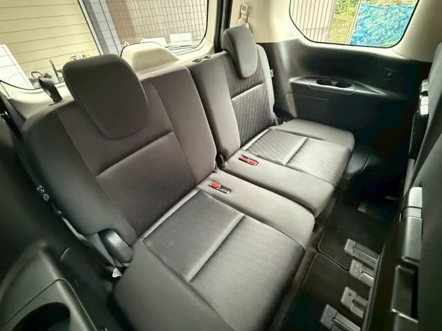 セレナ ハイウェイスター VセレクションII 禁煙車 純正9型ナビ 両側電動スライドドア LEDヘッドライト アラウンドビューモニター プロパイロット ETC 衝突軽減システム セーフティパックB クリアランスソナー スマートキー(14枚目)
