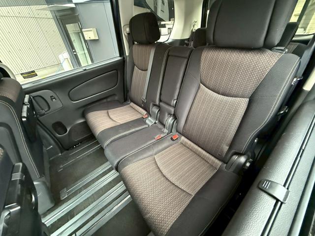 セレナ ハイウェイスターG S-HVアドバンスドセーフティ 禁煙車 両側電動スライドドア 純正SDナビ アラウンドビューモニター リアオートエアコン LEDヘッドライト 衝突軽減システム 車線逸脱警報システム スマートキー オートエアコン ETC(16枚目)