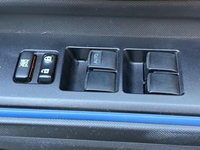 アクア Ｓ　禁煙車　スマートキー　純正ＳＤナビ　Ｂｌｕｅｔｏｏｔｈ　ワンセグ　オートライト　オートエアコン　シートリフター　ウィンカーミラー　リアスポイラー　ＥＶモード　ＥＣＯモード（34枚目）