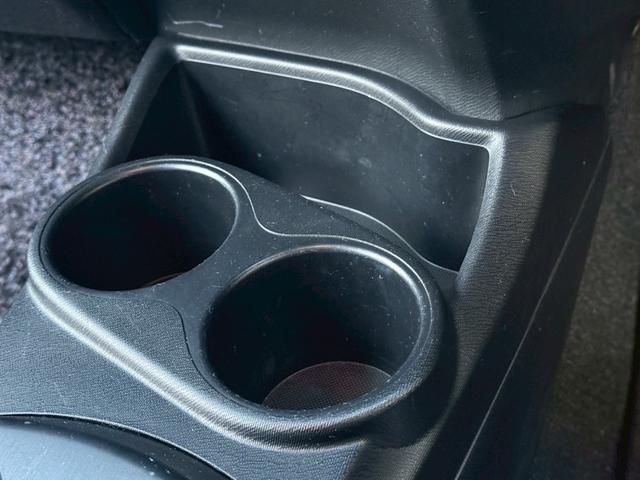 アクア Ｓ　禁煙車　スマートキー　純正ＳＤナビ　Ｂｌｕｅｔｏｏｔｈ　ワンセグ　オートライト　オートエアコン　シートリフター　ウィンカーミラー　リアスポイラー　ＥＶモード　ＥＣＯモード（35枚目）