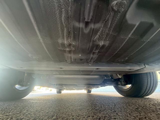 オデッセイハイブリッド ハイブリッドアブソルート・ホンダセンシンアドバンスＰ　禁煙車　後席モニター　純正インターナビ　マルチビューモニター　両側電動スライドドア　ＬＥＤヘッドライト　Ｂｌｕｅｔｏｏｔｈ　フルセグ　ＥＴＣ　前後ドラレコ　スマートパーキングアシスト　パワーシート（24枚目）