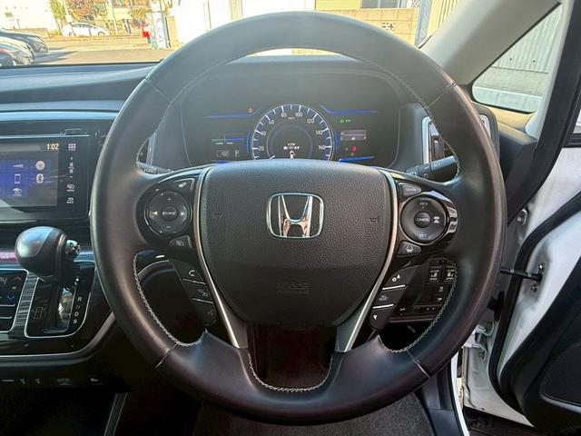 オデッセイハイブリッド ハイブリッドアブソルート・ホンダセンシンアドバンスＰ　禁煙車　後席モニター　純正インターナビ　マルチビューモニター　両側電動スライドドア　ＬＥＤヘッドライト　Ｂｌｕｅｔｏｏｔｈ　フルセグ　ＥＴＣ　前後ドラレコ　スマートパーキングアシスト　パワーシート（36枚目）