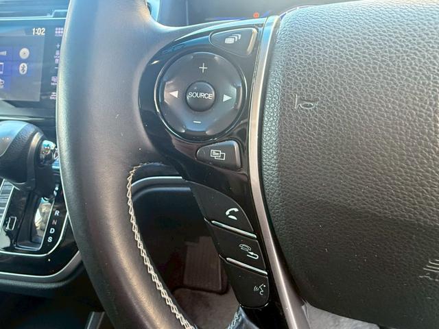 オデッセイハイブリッド ハイブリッドアブソルート・ホンダセンシンアドバンスＰ　禁煙車　後席モニター　純正インターナビ　マルチビューモニター　両側電動スライドドア　ＬＥＤヘッドライト　Ｂｌｕｅｔｏｏｔｈ　フルセグ　ＥＴＣ　前後ドラレコ　スマートパーキングアシスト　パワーシート（37枚目）