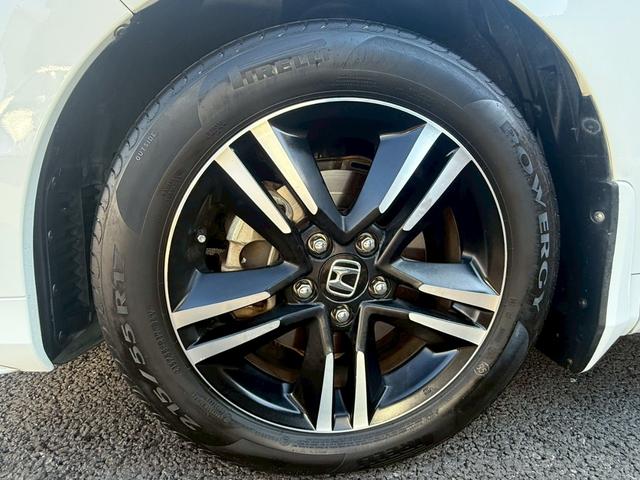 オデッセイハイブリッド ハイブリッドアブソルート・ホンダセンシンアドバンスＰ　禁煙車　後席モニター　純正インターナビ　マルチビューモニター　両側電動スライドドア　ＬＥＤヘッドライト　Ｂｌｕｅｔｏｏｔｈ　フルセグ　ＥＴＣ　前後ドラレコ　スマートパーキングアシスト　パワーシート（59枚目）