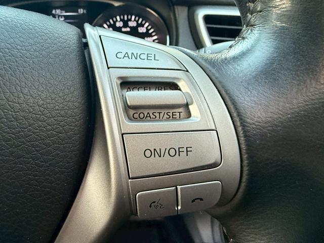 エクストレイル 20X エマージェンシーブレーキパッケージ 4WD 禁煙車 メーカーナビ LEDヘッドライト アラウンドビューモニター シートヒーター フルセグ Bluetooth 衝突軽減 ETC クリアランスソナー スマートキー クルーズコントロール(8枚目)