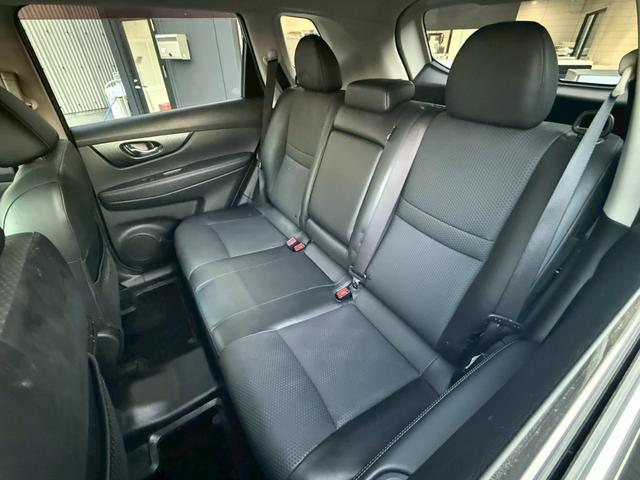 エクストレイル 20X エマージェンシーブレーキパッケージ 4WD 禁煙車 メーカーナビ LEDヘッドライト アラウンドビューモニター シートヒーター フルセグ Bluetooth 衝突軽減 ETC クリアランスソナー スマートキー クルーズコントロール(16枚目)