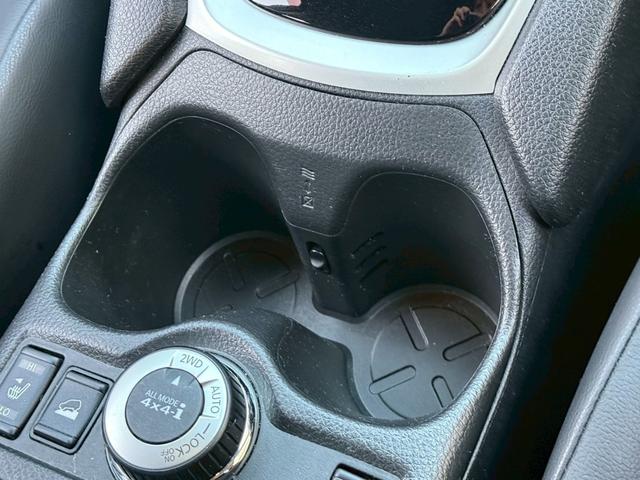 エクストレイル 20X エマージェンシーブレーキパッケージ 4WD 禁煙車 メーカーナビ LEDヘッドライト アラウンドビューモニター シートヒーター フルセグ Bluetooth 衝突軽減 ETC クリアランスソナー スマートキー クルーズコントロール(57枚目)