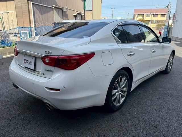 スカイライン ２００ＧＴ－ｔタイプＰ　禁煙車　黒革シート　メーカーナビ　アラウンドビューモニター　ＬＥＤヘッドライト　ドライブレコーダー　ＥＴＣ　フルセグＴＶ　Ｂｌｕｅｔｏｏｔｈ　スマートキー　前席シートヒーター　パワーシート（26枚目）