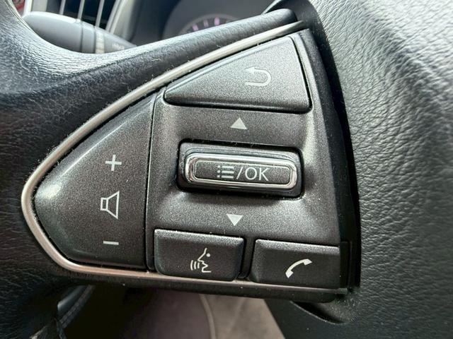 スカイライン ２００ＧＴ－ｔタイプＰ　禁煙車　黒革シート　メーカーナビ　アラウンドビューモニター　ＬＥＤヘッドライト　ドライブレコーダー　ＥＴＣ　フルセグＴＶ　Ｂｌｕｅｔｏｏｔｈ　スマートキー　前席シートヒーター　パワーシート（40枚目）