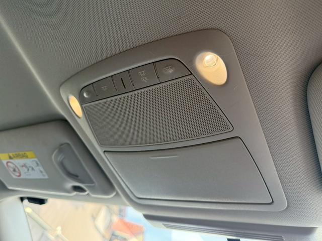 スカイライン ２００ＧＴ－ｔタイプＰ　禁煙車　黒革シート　メーカーナビ　アラウンドビューモニター　ＬＥＤヘッドライト　ドライブレコーダー　ＥＴＣ　フルセグＴＶ　Ｂｌｕｅｔｏｏｔｈ　スマートキー　前席シートヒーター　パワーシート（50枚目）