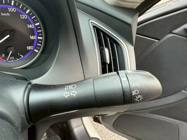 スカイライン ２００ＧＴ－ｔタイプＰ　禁煙車　黒革シート　メーカーナビ　アラウンドビューモニター　ＬＥＤヘッドライト　ドライブレコーダー　ＥＴＣ　フルセグＴＶ　Ｂｌｕｅｔｏｏｔｈ　スマートキー　前席シートヒーター　パワーシート（53枚目）