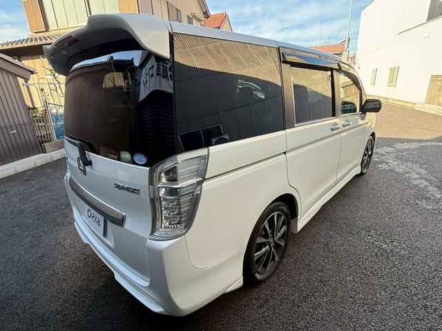 ステップワゴンスパーダ Ｚ　インターナビセレクション　禁煙車　後席モニター　両側電動スライドドア　純正ＨＤＤナビ　ＨＩＤヘッドライト　純正１７インチアルミホイール　ビルトインＥＴＣ　クルーズコントロール　スマートキー　ステアリングスイッチ（28枚目）