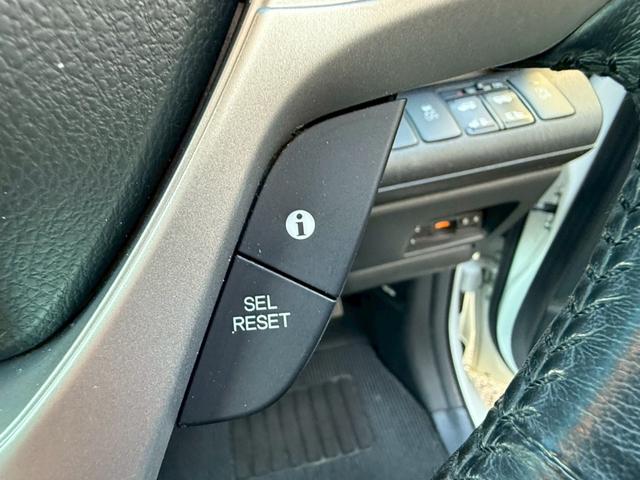 ステップワゴンスパーダ Ｚ　インターナビセレクション　禁煙車　後席モニター　両側電動スライドドア　純正ＨＤＤナビ　ＨＩＤヘッドライト　純正１７インチアルミホイール　ビルトインＥＴＣ　クルーズコントロール　スマートキー　ステアリングスイッチ（34枚目）