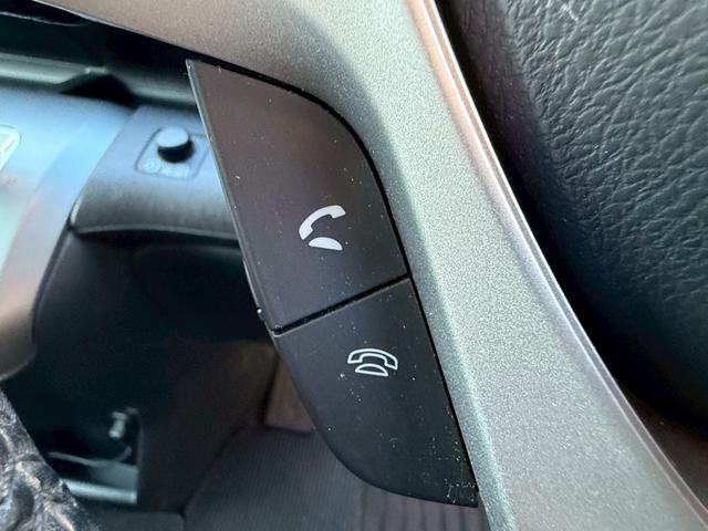 ステップワゴンスパーダ Ｚ　インターナビセレクション　禁煙車　後席モニター　両側電動スライドドア　純正ＨＤＤナビ　ＨＩＤヘッドライト　純正１７インチアルミホイール　ビルトインＥＴＣ　クルーズコントロール　スマートキー　ステアリングスイッチ（35枚目）