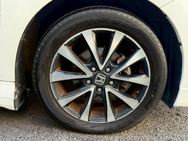 ステップワゴンスパーダ Ｚ　インターナビセレクション　禁煙車　後席モニター　両側電動スライドドア　純正ＨＤＤナビ　ＨＩＤヘッドライト　純正１７インチアルミホイール　ビルトインＥＴＣ　クルーズコントロール　スマートキー　ステアリングスイッチ（58枚目）