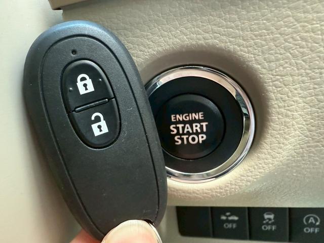 アルトラパン X 禁煙車 全方位モニター付メーカーナビ ビルトインETC ドライブレコーダー フルセグ Bluetooth HIDヘッドライト ツートンカラー 衝突軽減 純正アルミホイール スマートキー シートヒーター(9枚目)