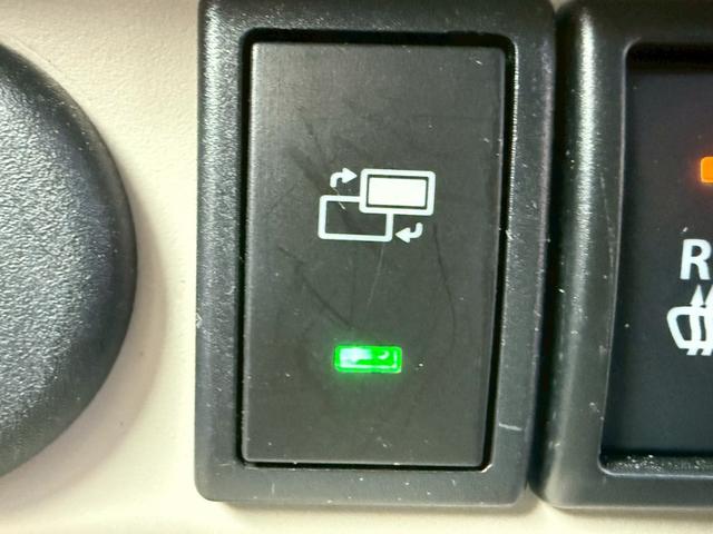 アルトラパン X 禁煙車 全方位モニター付メーカーナビ ビルトインETC ドライブレコーダー フルセグ Bluetooth HIDヘッドライト ツートンカラー 衝突軽減 純正アルミホイール スマートキー シートヒーター(41枚目)