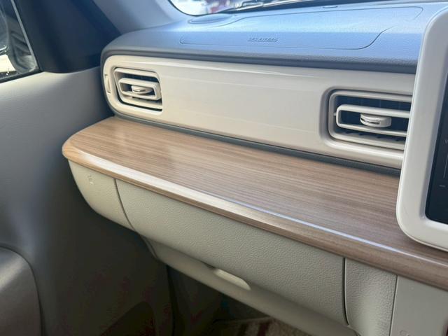 アルトラパン X 禁煙車 全方位モニター付メーカーナビ ビルトインETC ドライブレコーダー フルセグ Bluetooth HIDヘッドライト ツートンカラー 衝突軽減 純正アルミホイール スマートキー シートヒーター(43枚目)