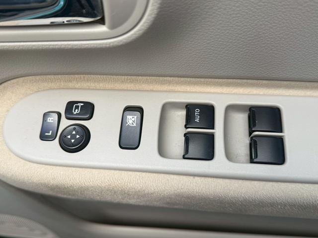 アルトラパン X 禁煙車 全方位モニター付メーカーナビ ビルトインETC ドライブレコーダー フルセグ Bluetooth HIDヘッドライト ツートンカラー 衝突軽減 純正アルミホイール スマートキー シートヒーター(47枚目)