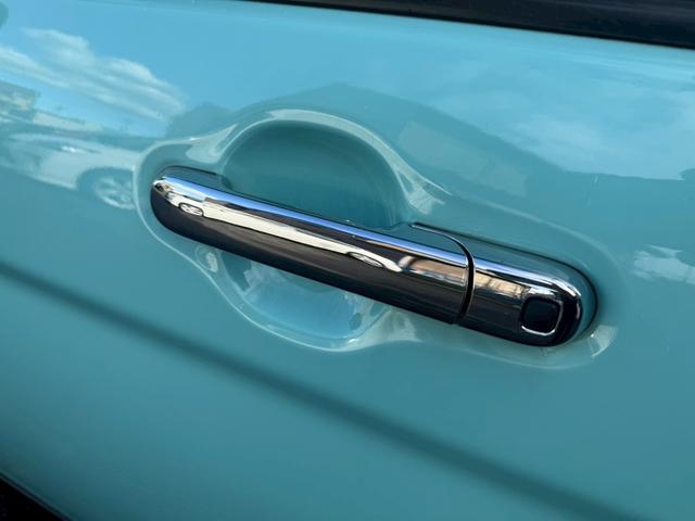 アルトラパン X 禁煙車 全方位モニター付メーカーナビ ビルトインETC ドライブレコーダー フルセグ Bluetooth HIDヘッドライト ツートンカラー 衝突軽減 純正アルミホイール スマートキー シートヒーター(61枚目)