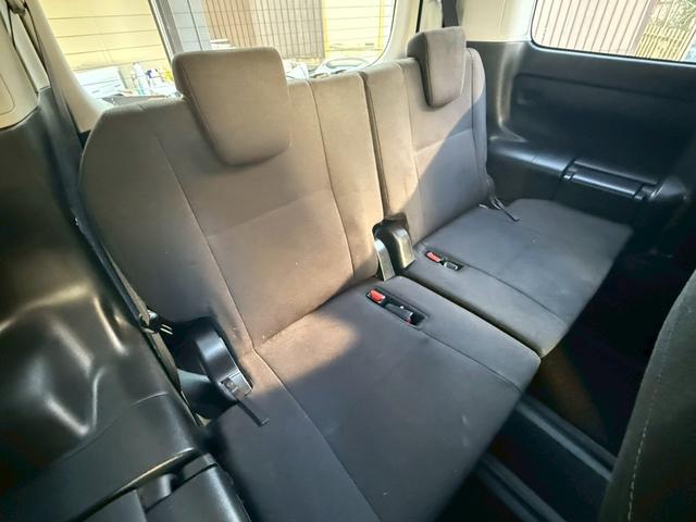 エスクァイア Xi 禁煙車 後席モニター 両側電動スライドドア 純正SDナビ LEDヘッドライト フルセグTV Bluetooth バックモニター スマートキー プッシュスタート ETC ドライブレコーダー フォグ(14枚目)