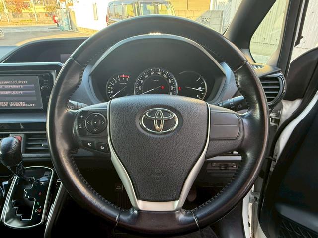 エスクァイア Xi 禁煙車 後席モニター 両側電動スライドドア 純正SDナビ LEDヘッドライト フルセグTV Bluetooth バックモニター スマートキー プッシュスタート ETC ドライブレコーダー フォグ(32枚目)