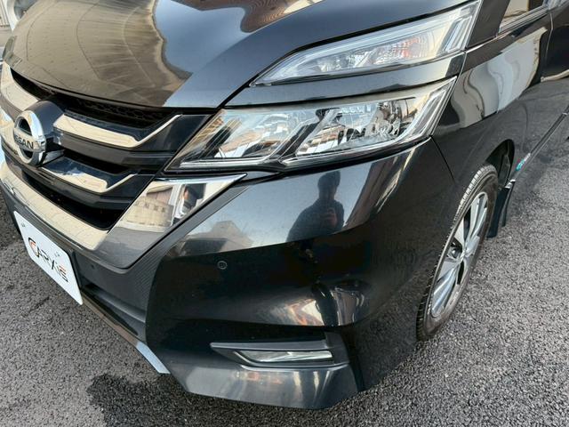 セレナ ハイウェイスター　禁煙車　後席モニター　電動スライドドア　純正９型ナビ　アラウンドビューモニター　ＥＴＣ　Ｂｌｕｅｔｏｏｔｈ　フルセグ　衝突軽減システム　リアオートエアコン　クルーズコントロール　スマートキー（32枚目）