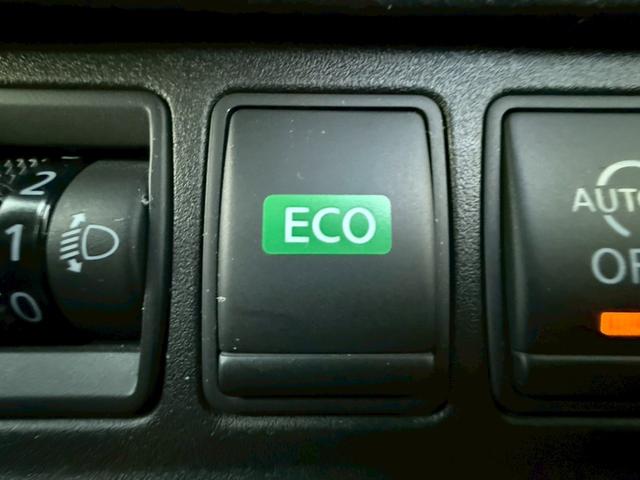 セレナ ハイウェイスター　禁煙車　後席モニター　電動スライドドア　純正９型ナビ　アラウンドビューモニター　ＥＴＣ　Ｂｌｕｅｔｏｏｔｈ　フルセグ　衝突軽減システム　リアオートエアコン　クルーズコントロール　スマートキー（41枚目）